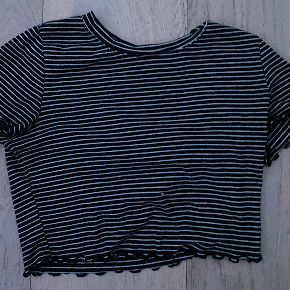 CUTE ABOUND SHIRT - Picture 4 of 5